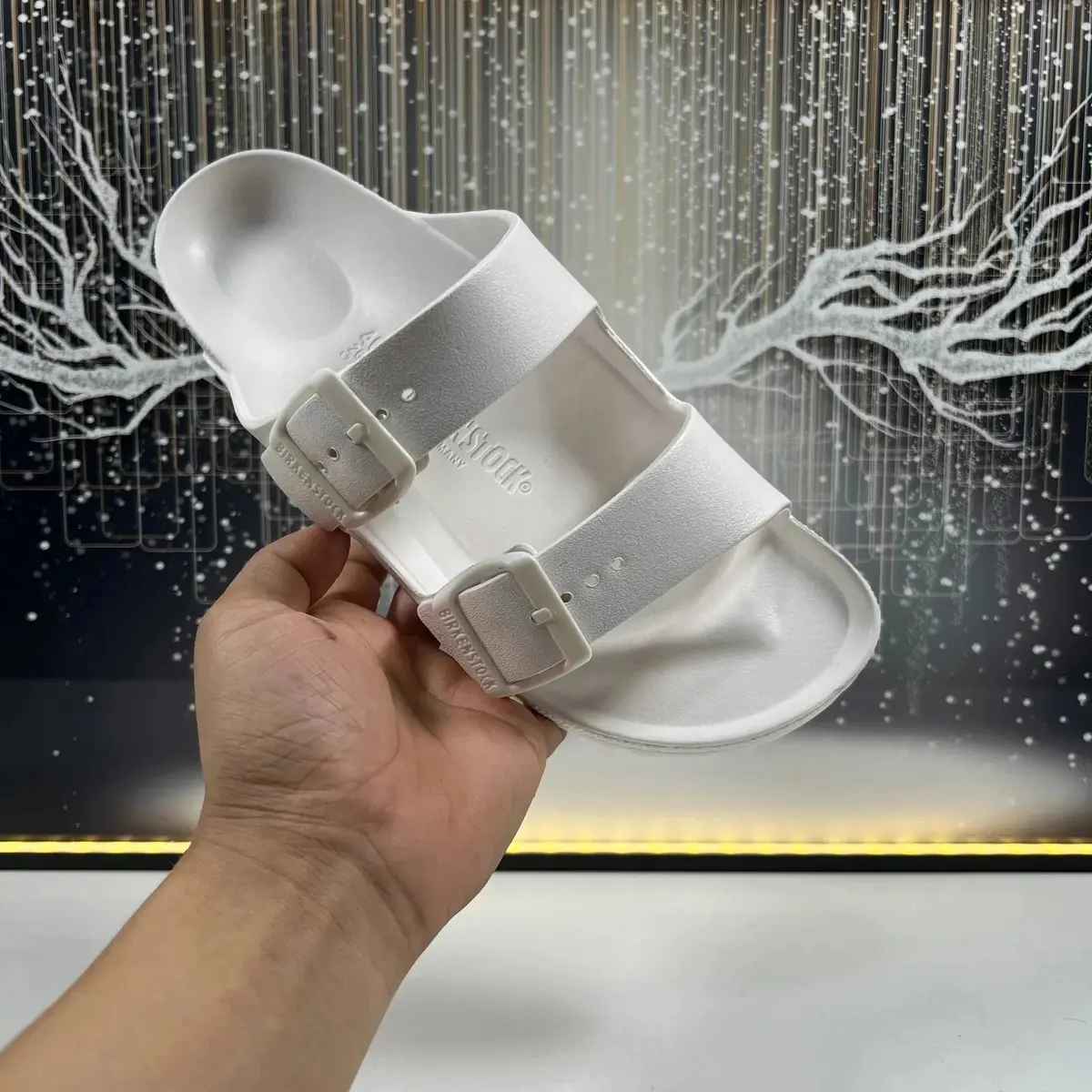G18 cost-effective version of the Boken EVA series double-button sandals