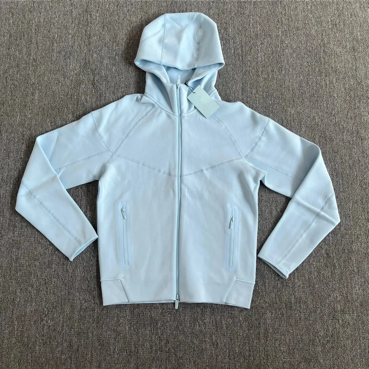 Minimalist hooded tracksuit